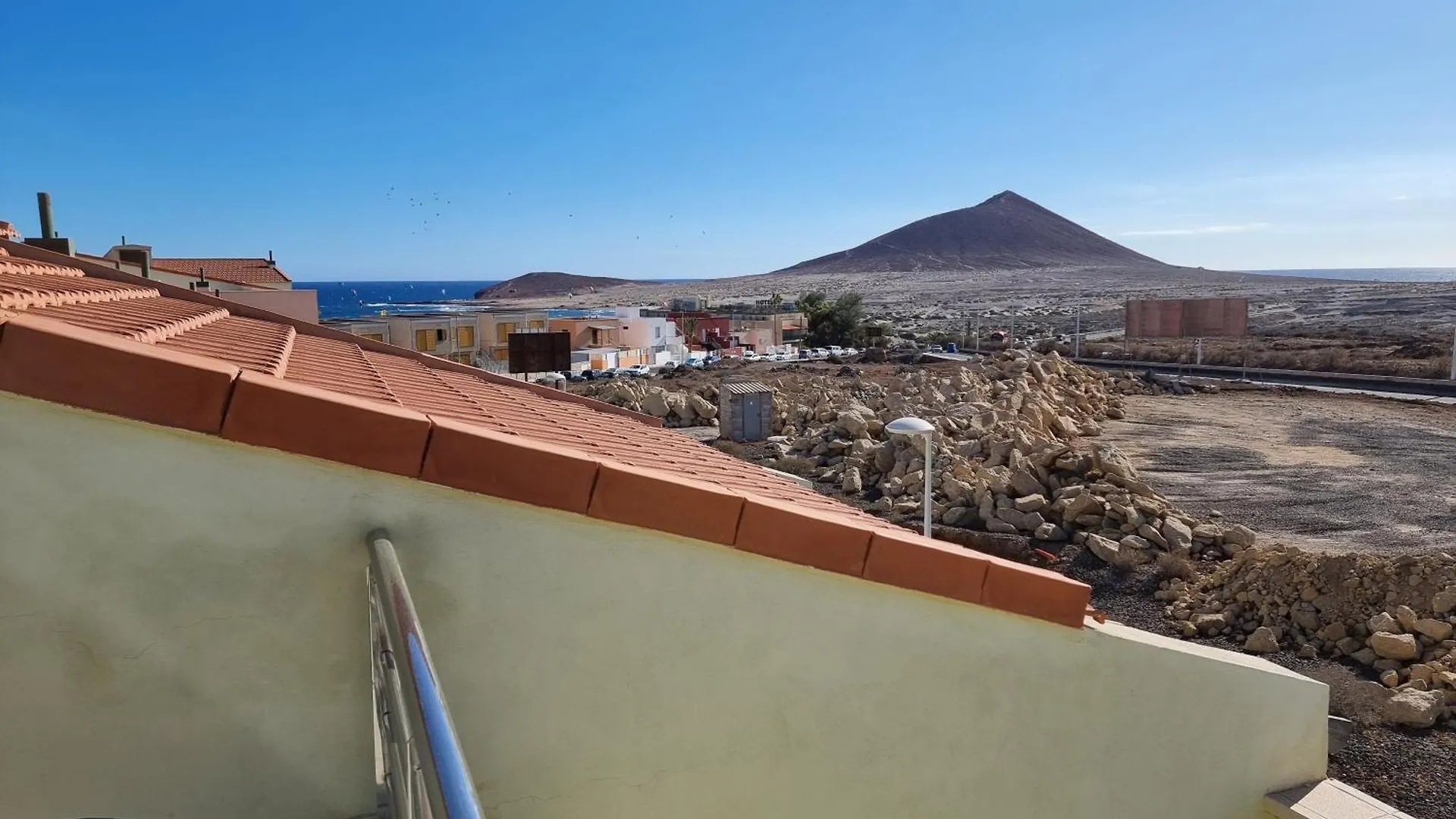 Ferienhaus In El Medano Mit Terrasse Und Meerblick