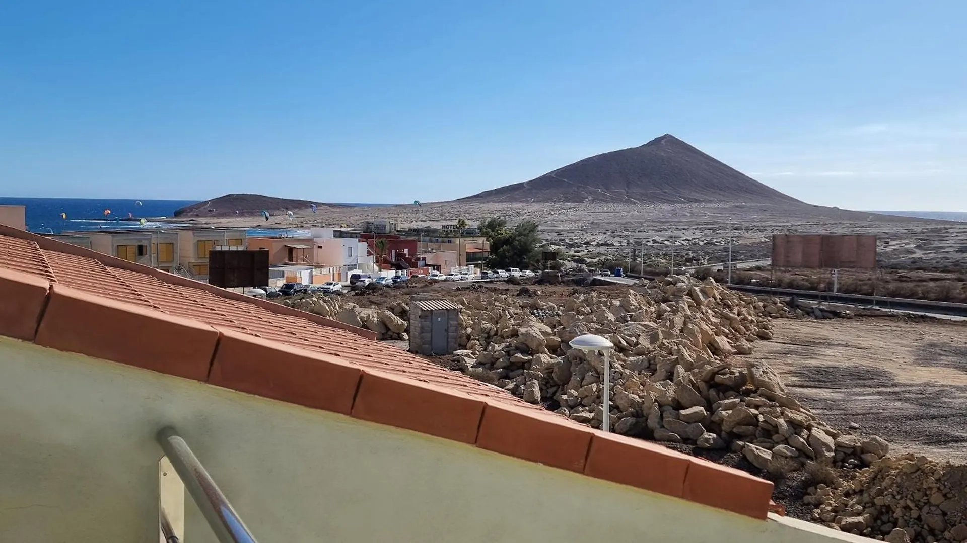 Ferienhaus In El Medano Mit Terrasse Und Meerblick